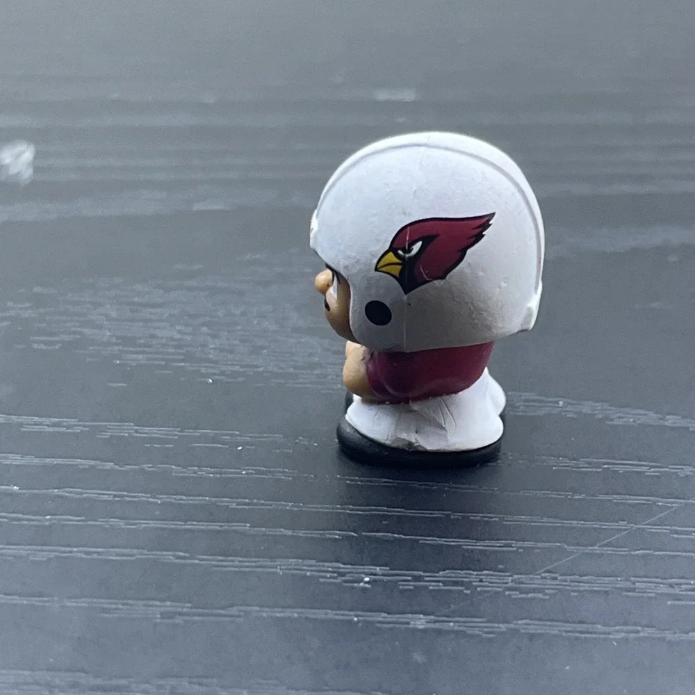 TeenyMates Legends Series Arizona Cardinals NFL Mini Figure Party Animal